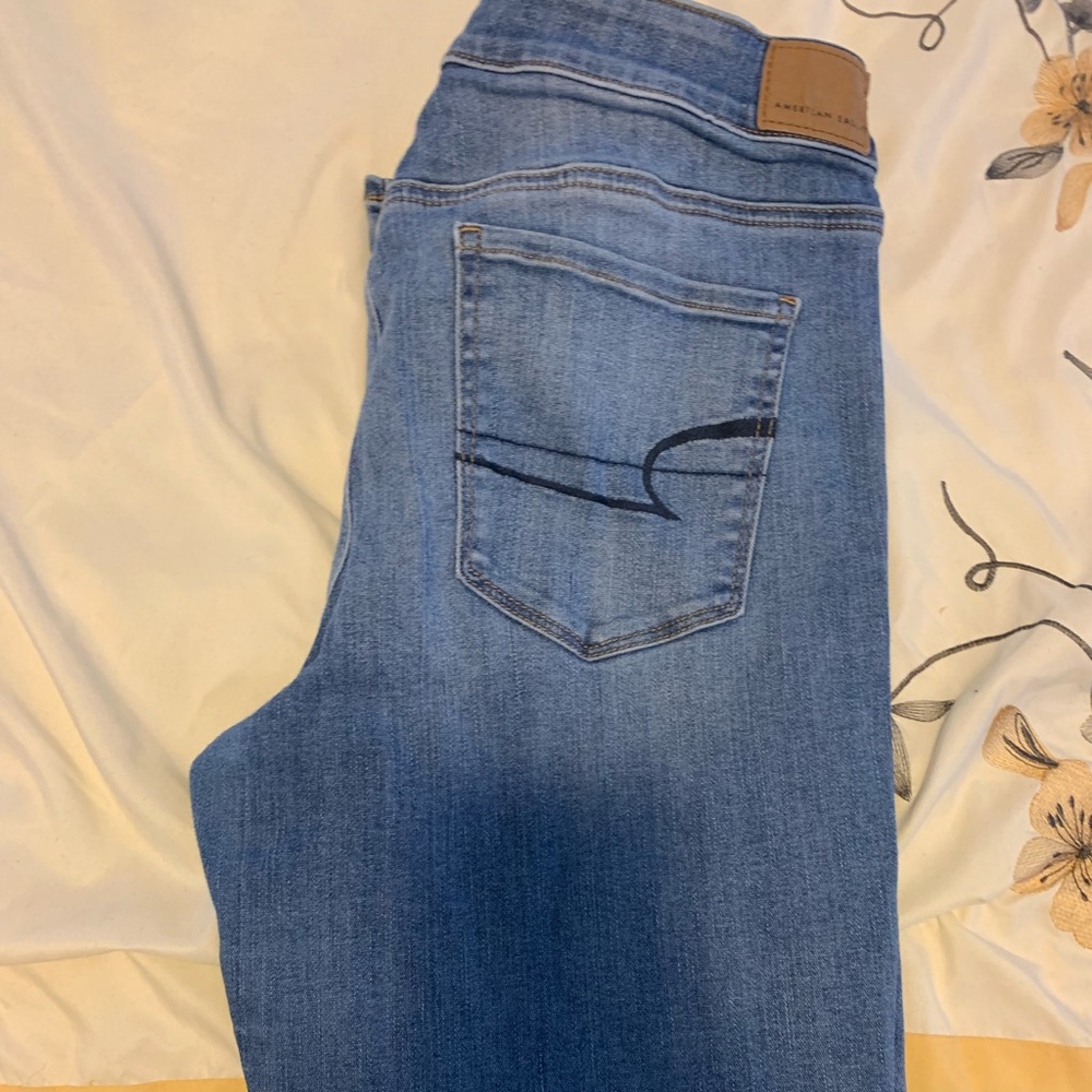 American Eagle light was jeans